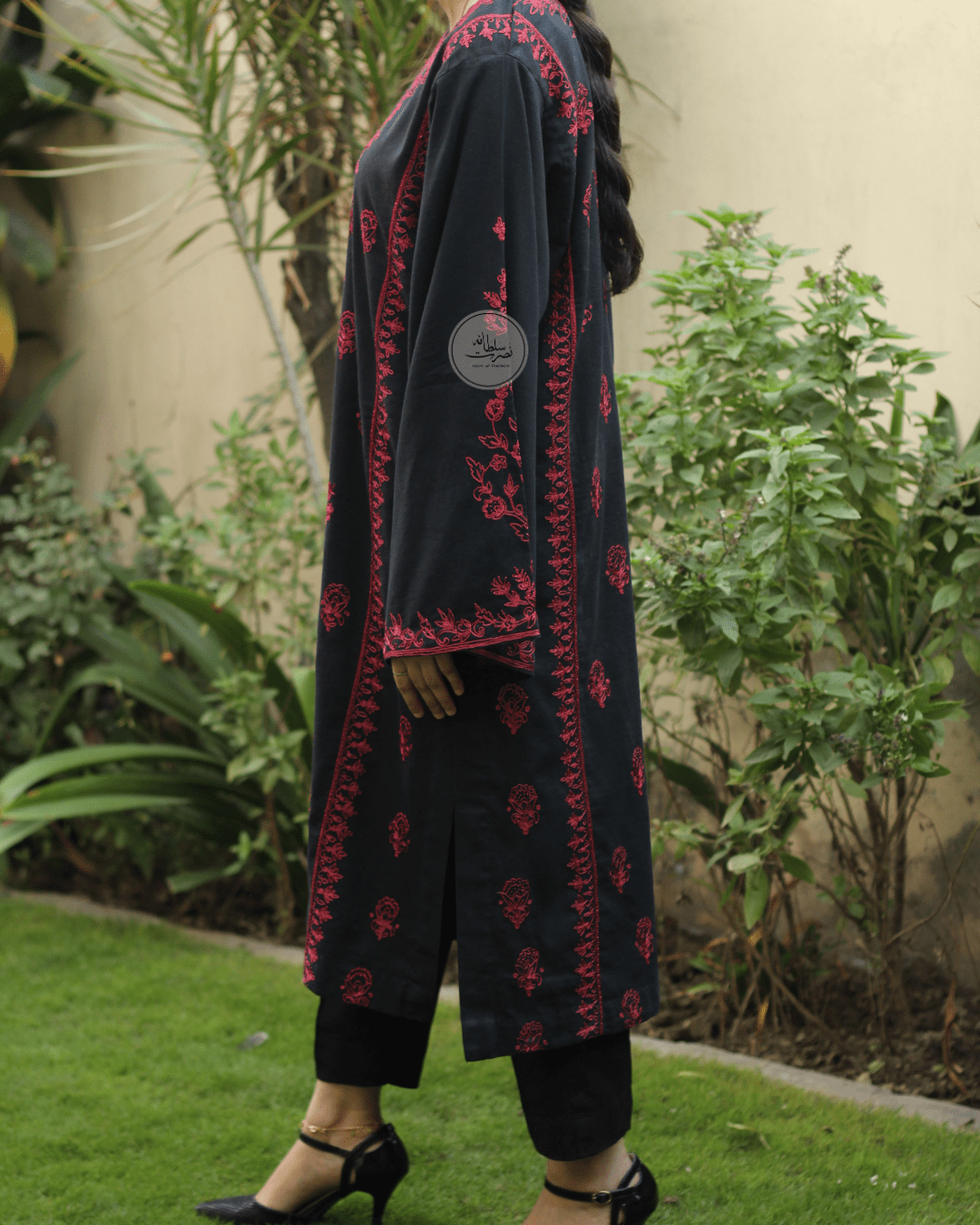 Classic Black & Red Hand Embroidery Aari Work - Winter Marina - Pret