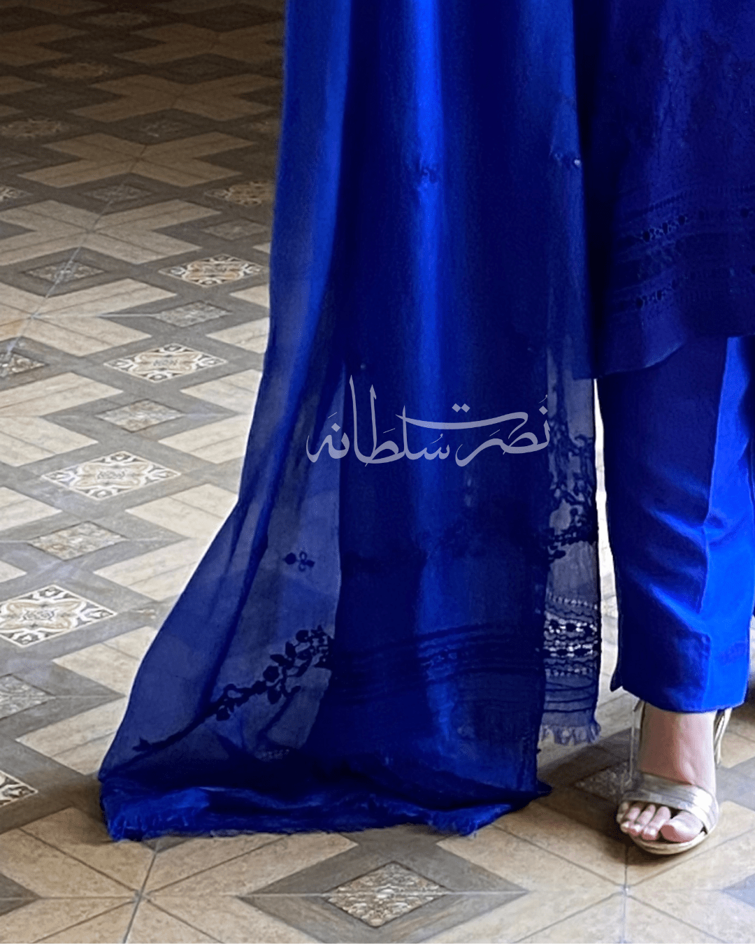 Royal Blue Shade Handcrafted Pure Organza Dupatta