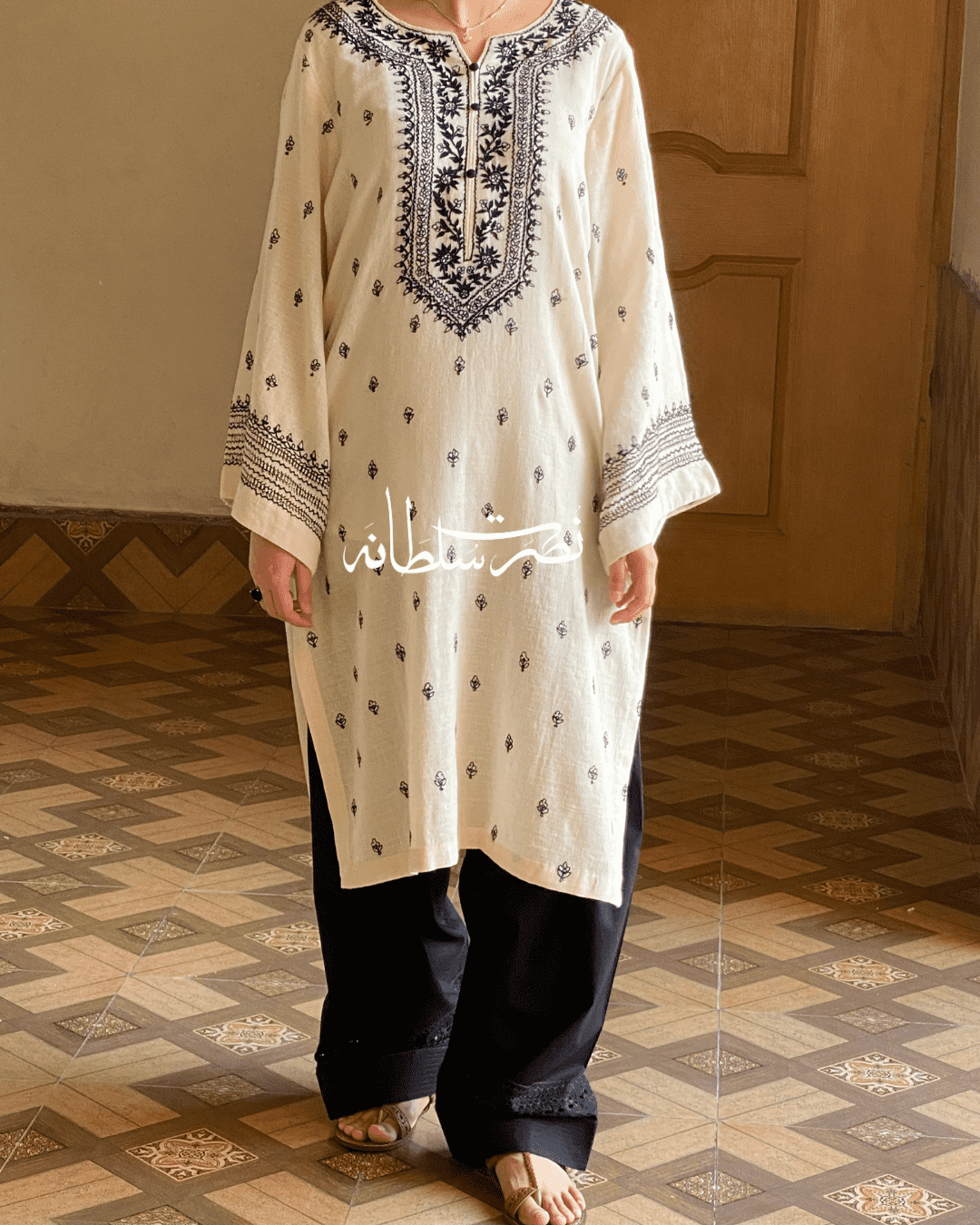 Off white and Black Handmade Irish Lawn Kurta - Pret