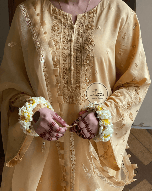 Handcrafted Tarkashi, Tukri & Mirror Work - Royal Light Golden - Pret