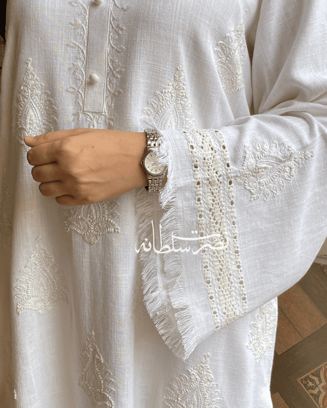 NOOR - Tarkashi and Hand Embroidered Irish Linen Kurta