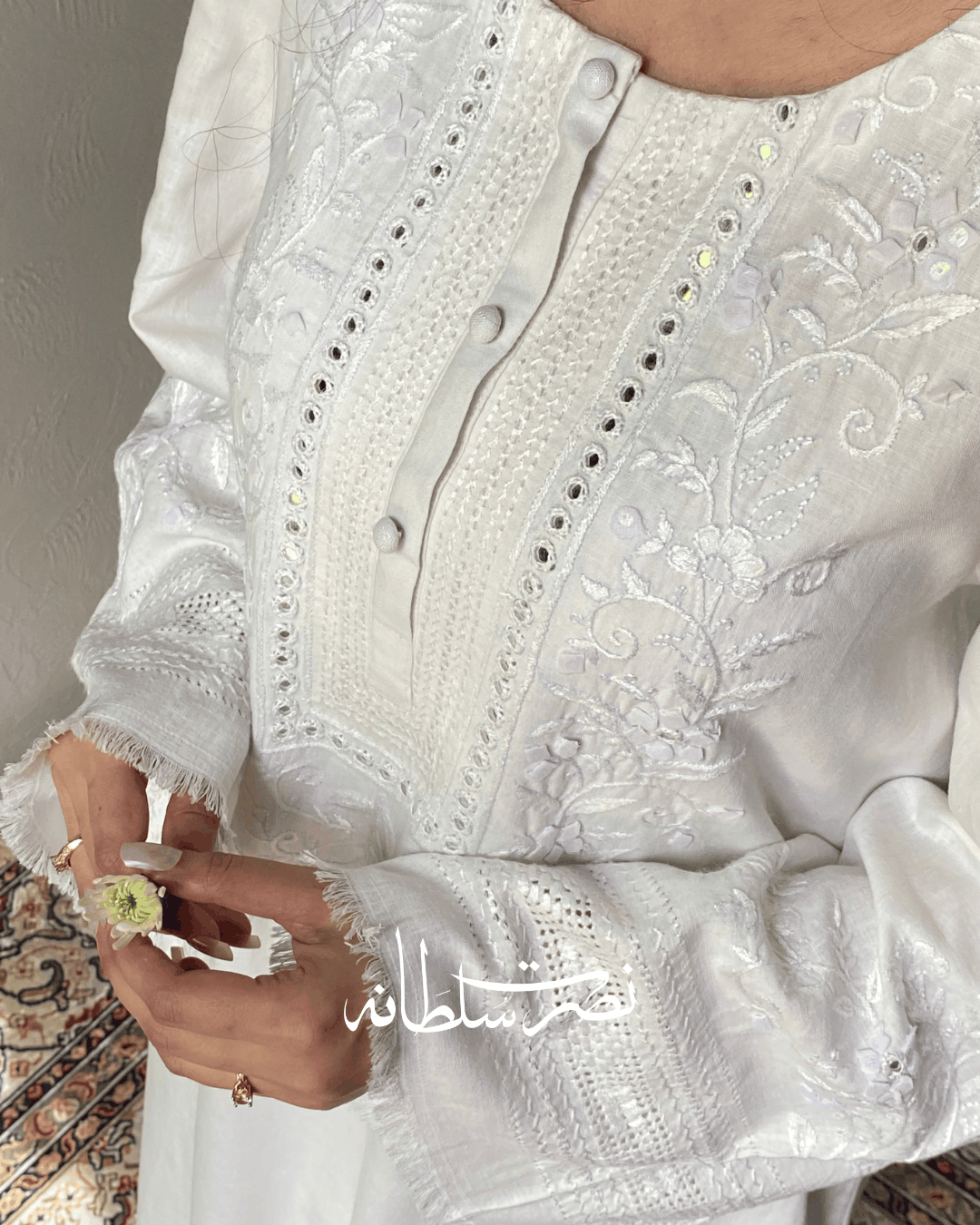 Classic Pearl White Handcrafted Tarkashi & Mirror Work Kurta