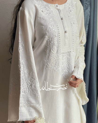 Classic Pearl White Handcrafted Tarkashi & Mirror Work Kurta