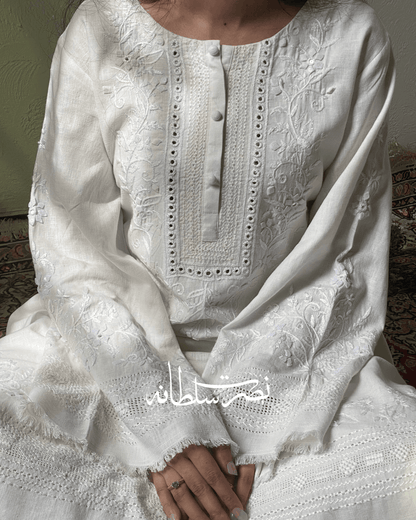 Classic Pearl White Handcrafted Tarkashi & Mirror Work Kurta