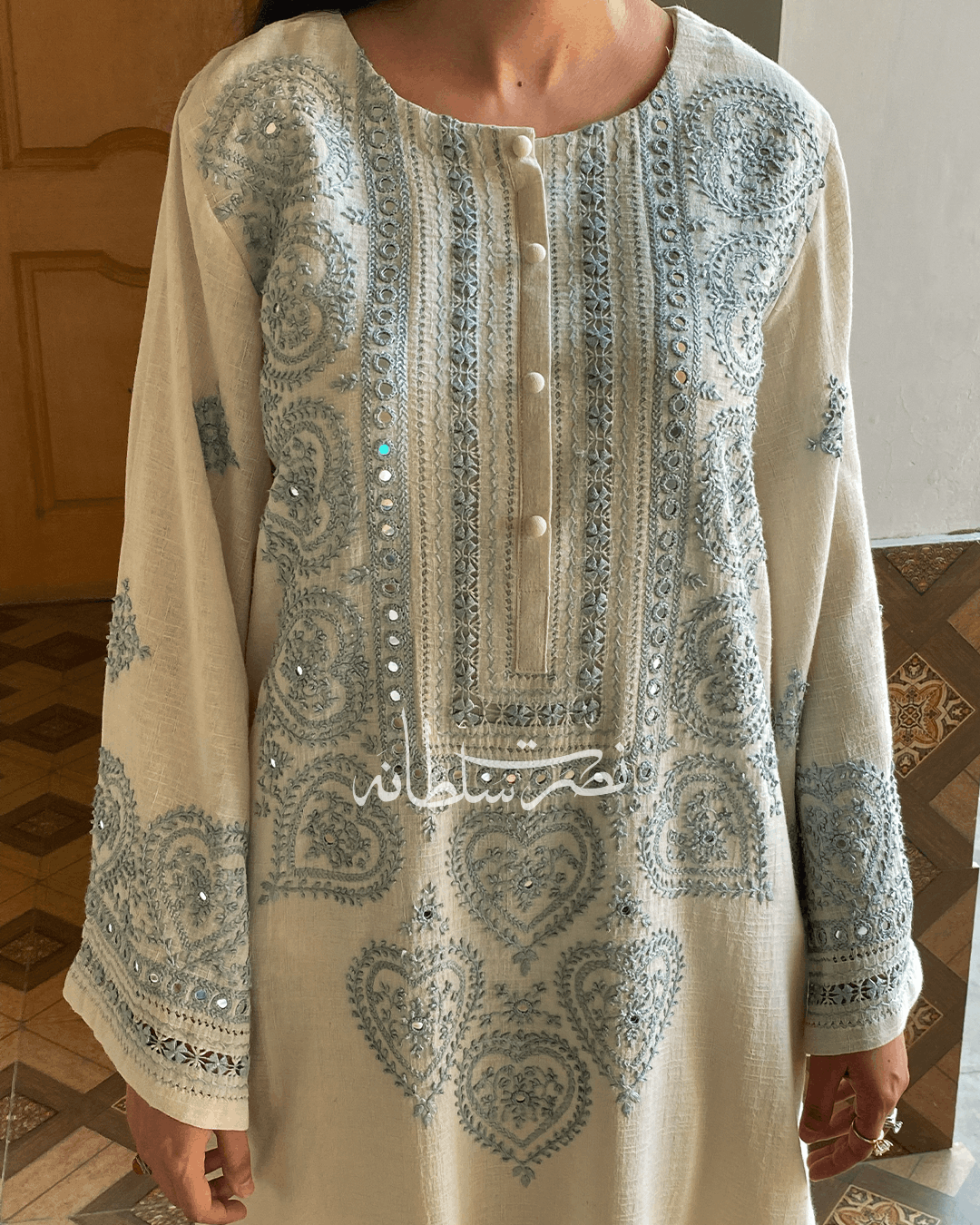 Handmade Ivory Kurta with Tarkashi, Hand Embroidery, Mirror Work Kurta - Irish Lawn