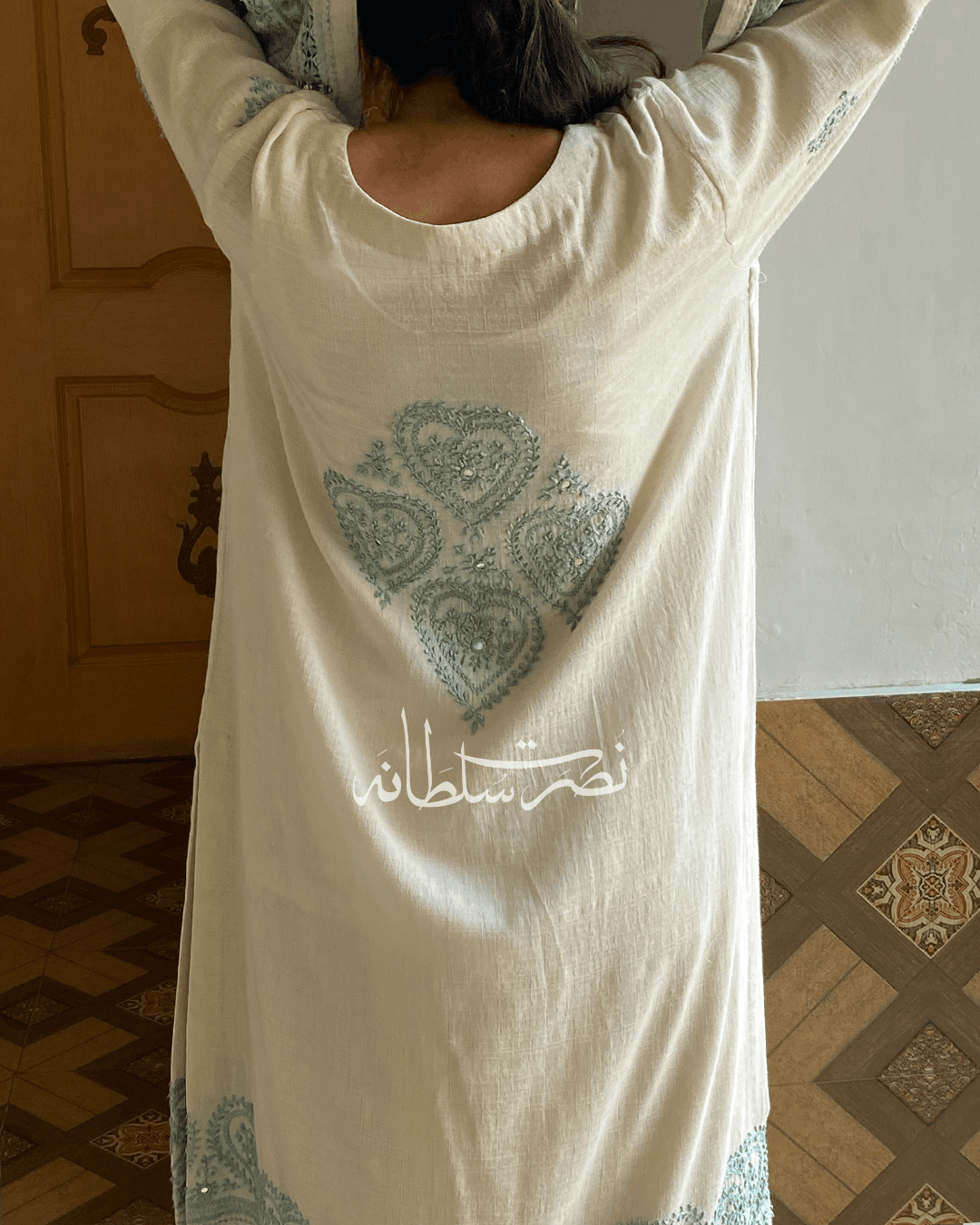 Handmade Ivory Kurta with Tarkashi, Hand Embroidery, Mirror Work Kurta - Irish Lawn
