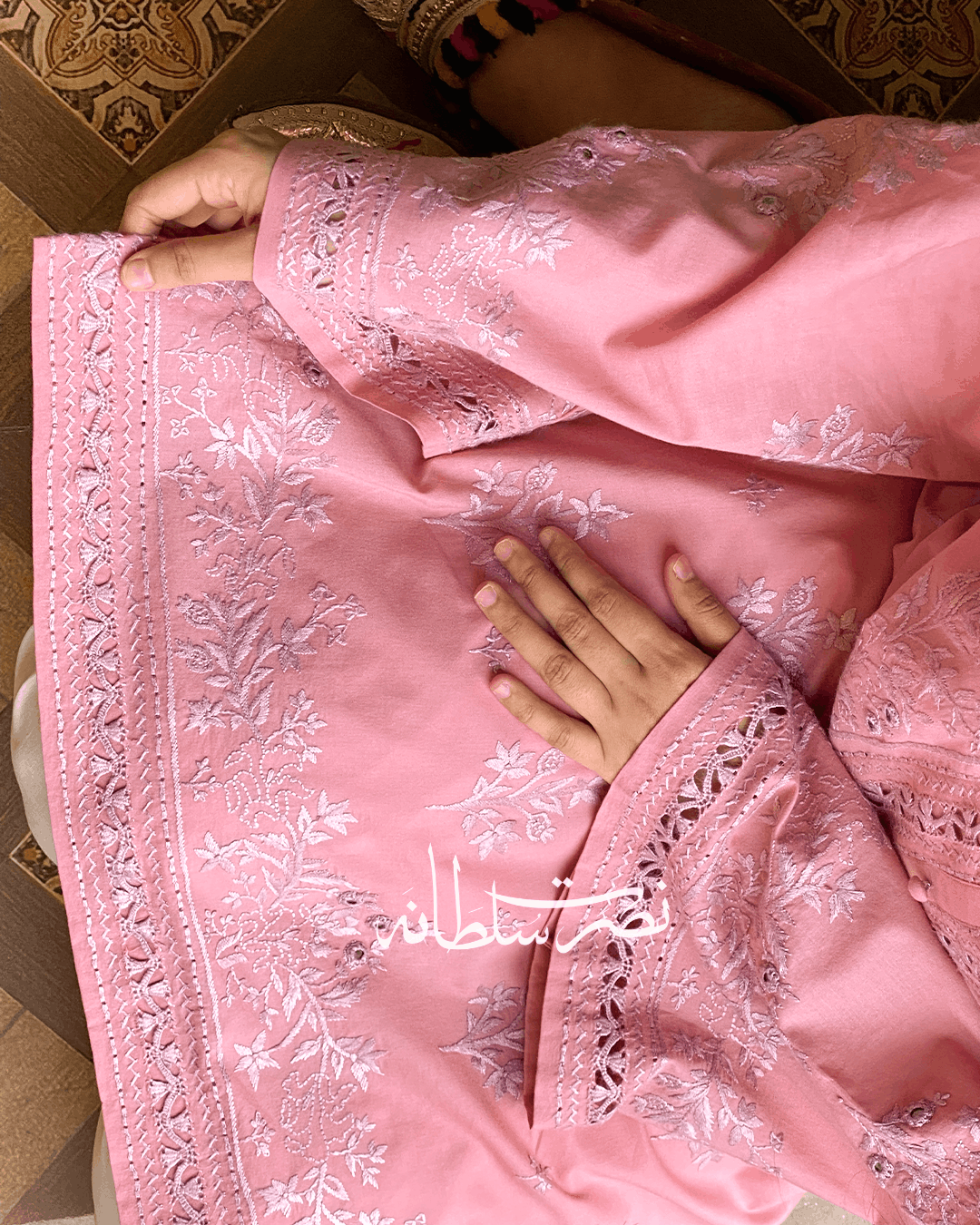 Dust Rose Pink Hand Embroidered, Tarkashi and Mirror Work Kurta