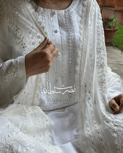 Classical Pearl White Tarkashi, Hand Embroidery and Mirror Work Kurta