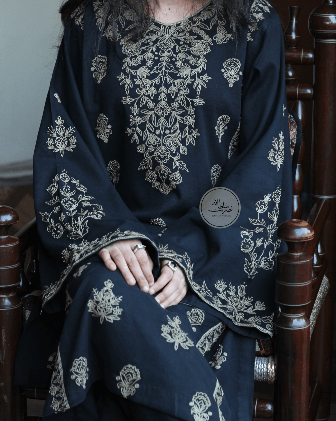 Classic Black Hand Embroidery Ari Work - Winter Marina - Pret Classic Black Hand Embroidery Ari Work - Winter Marina - Pret